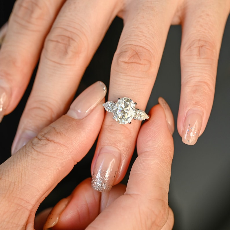 1.0-3.0 CT Oval CVD Diamond Three stone style Engagement Ring