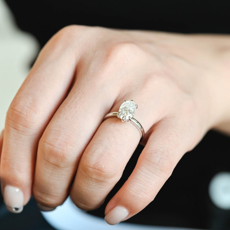 1.0-3.0 CT Oval CVD Diamond Solitaire Engagement Ring