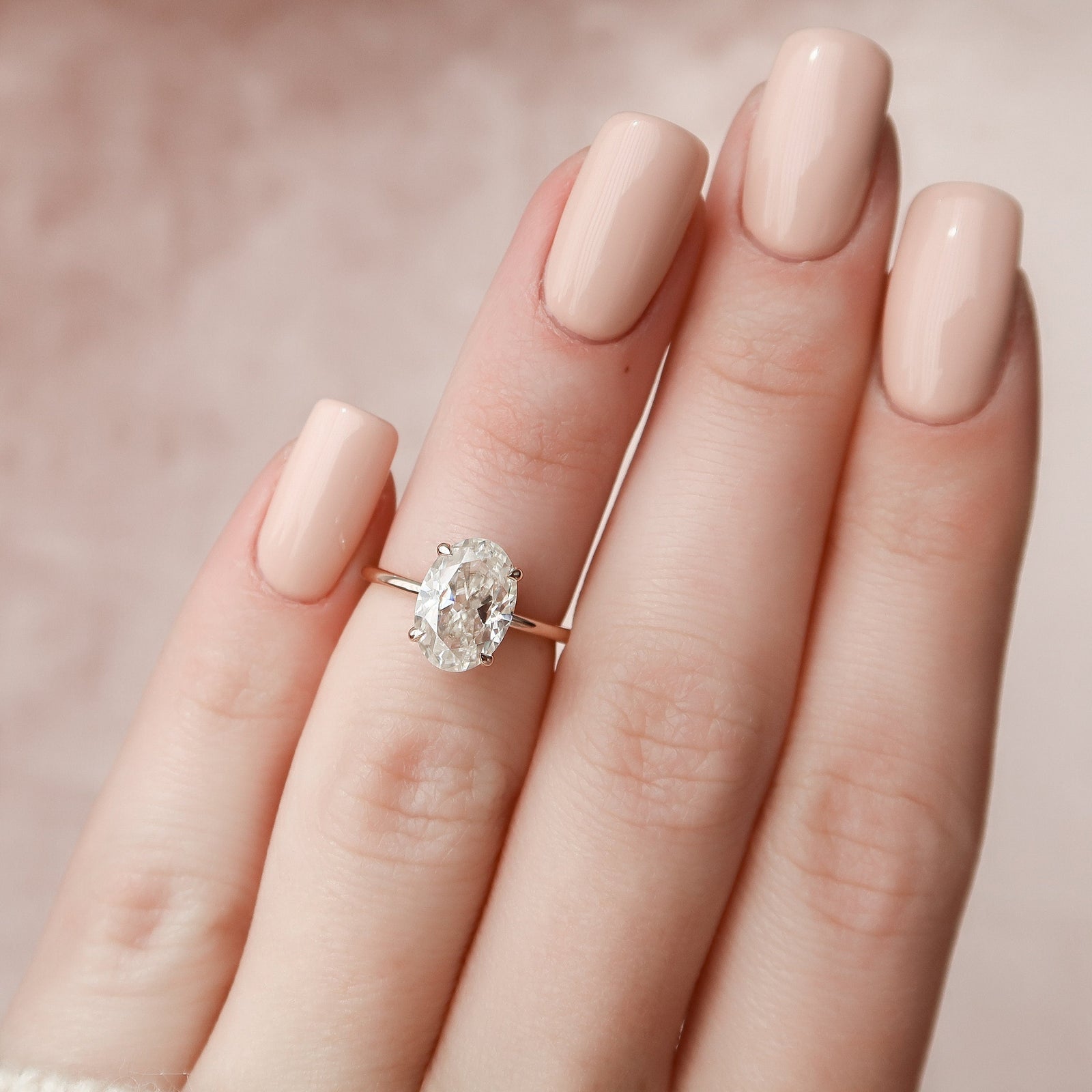 2.0CT Oval Cut Moissanite Hidden Halo Diamond Engagement Ring