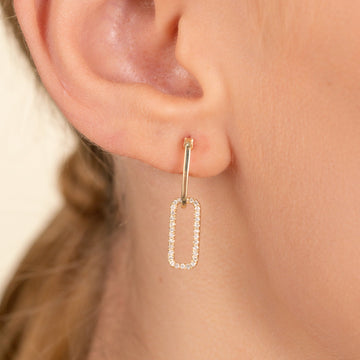 Round Cut Diamond Dangling Earrings for Her