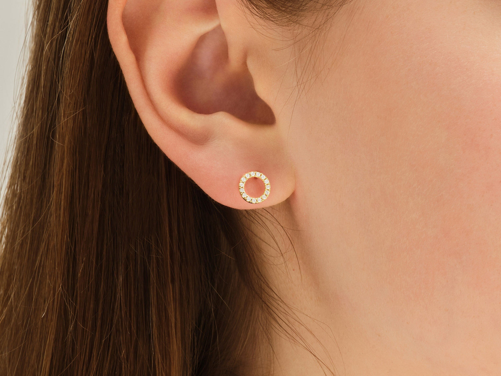 Round Shape Moissanite Diamond Earrings for Women in Yellow Gold