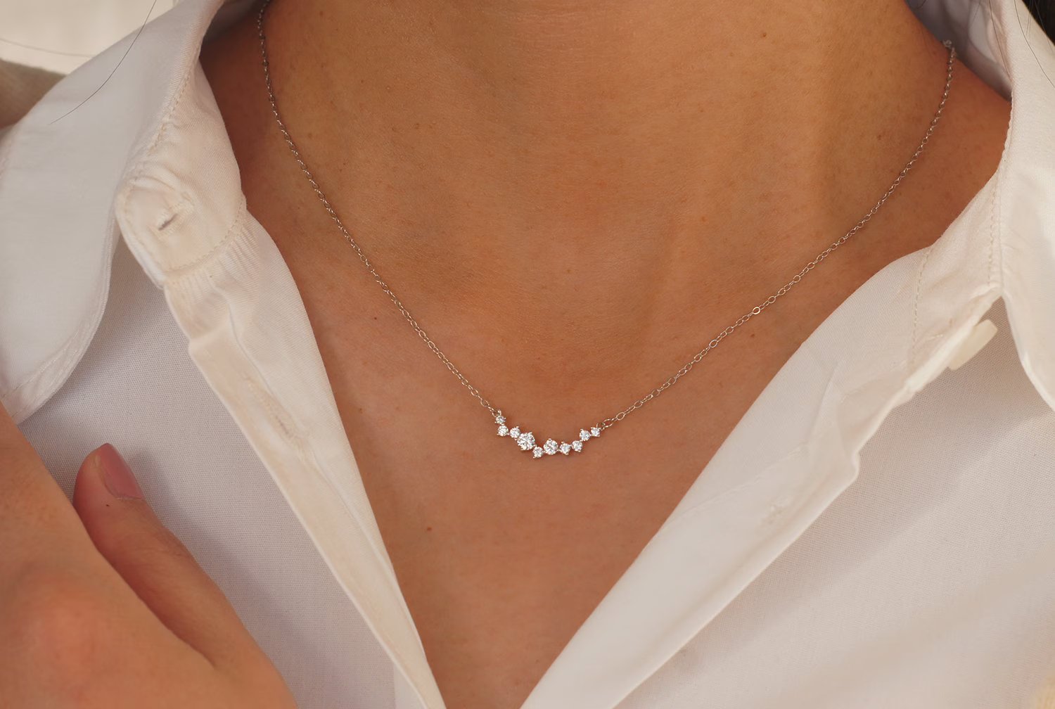 Round Cut Moissanite Diamond Necklace in Solid Gold