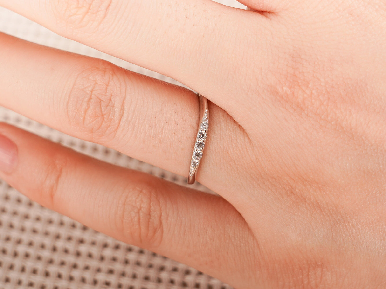 Round Cut CVD EF/VVS Diamond Wedding Band, Minimalist Diamond Wedding Ring