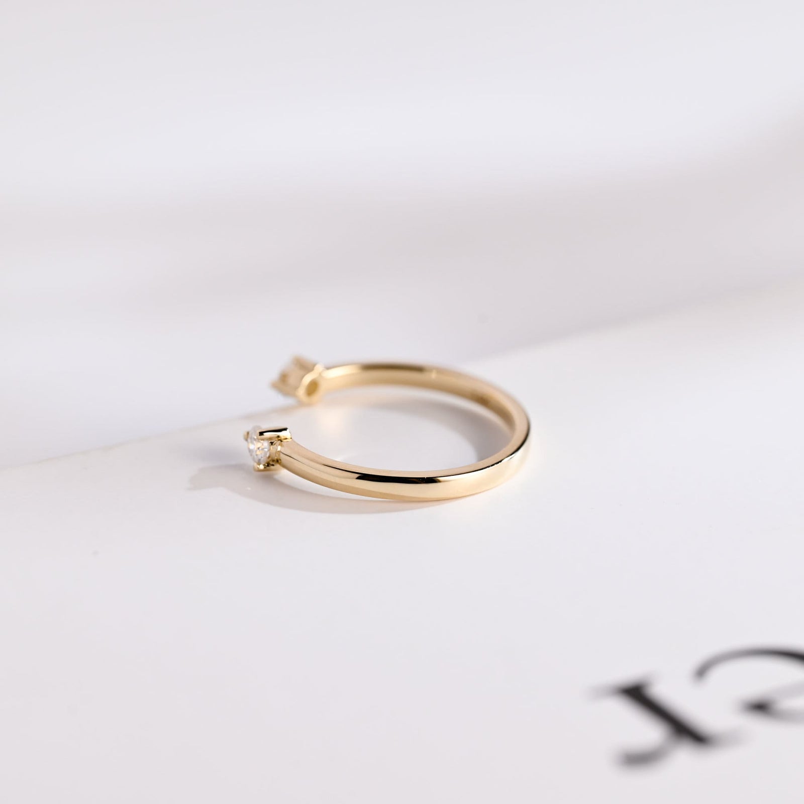0.10CT Round Cut Open CVD EF/VVS Diamond Wedding Band