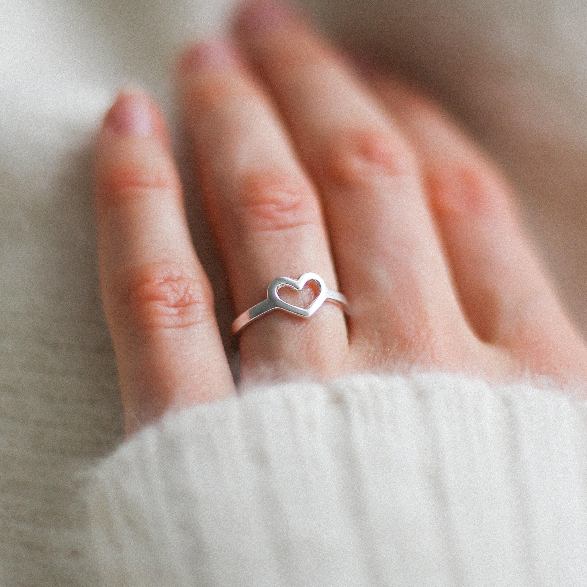 Adjustable Heart Shape Plain Gold Ring for Her