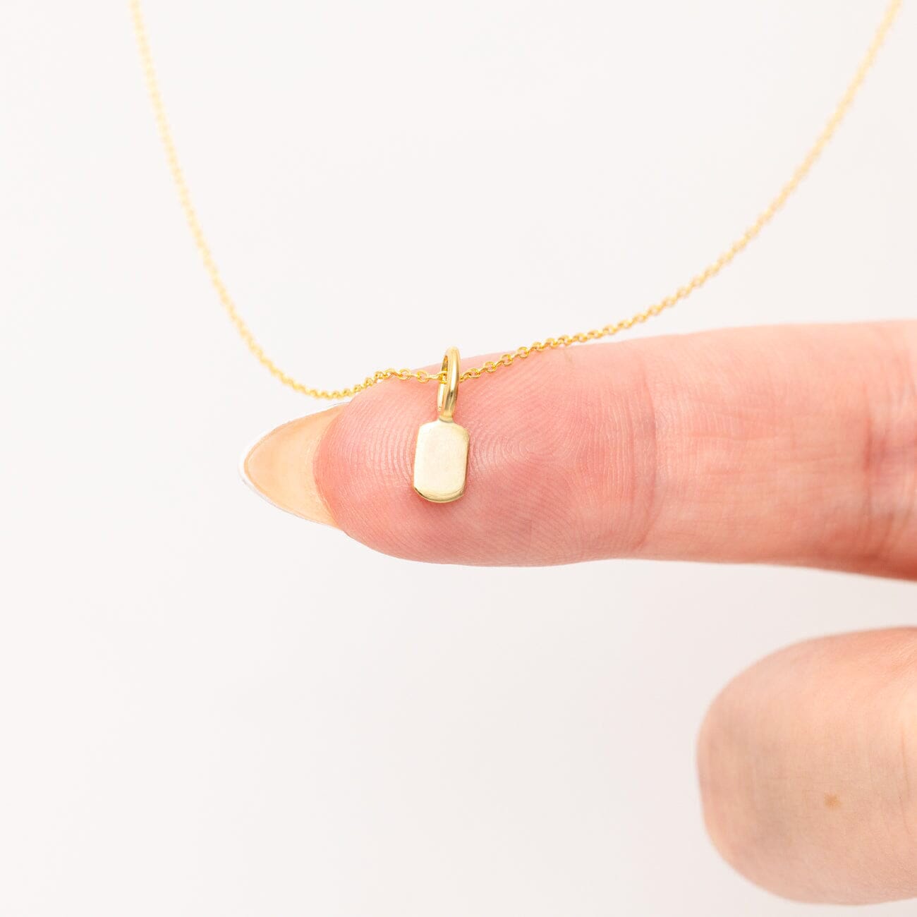 Dainty Engravable Pendant