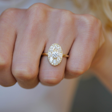 Round Diamond Moissanite Oval Shape Ballerina Engagement Ring